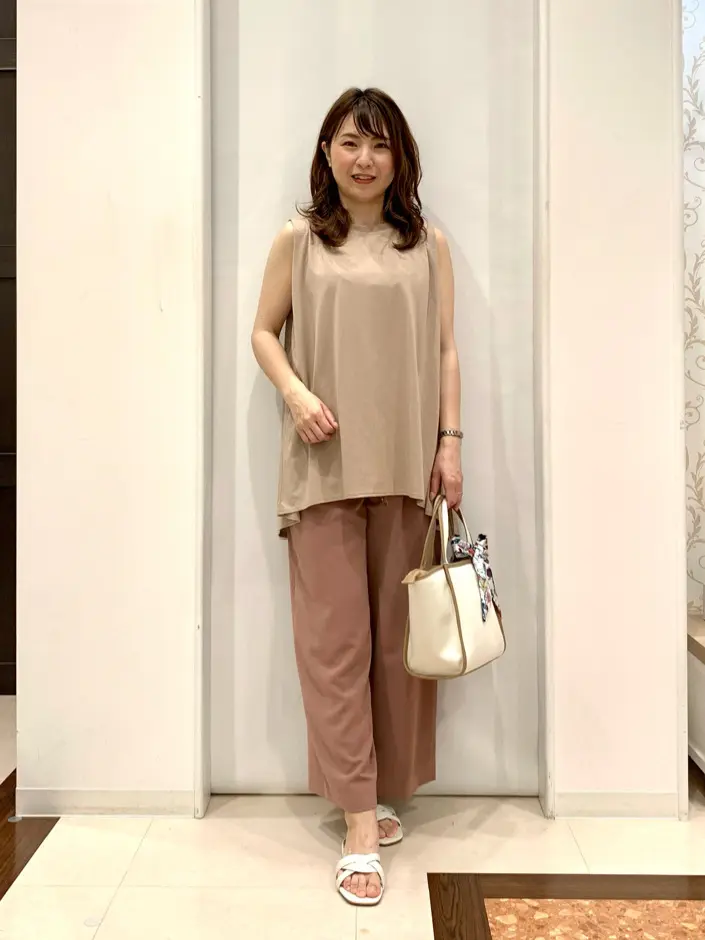 ANY SIS 横田 コーディネート画像