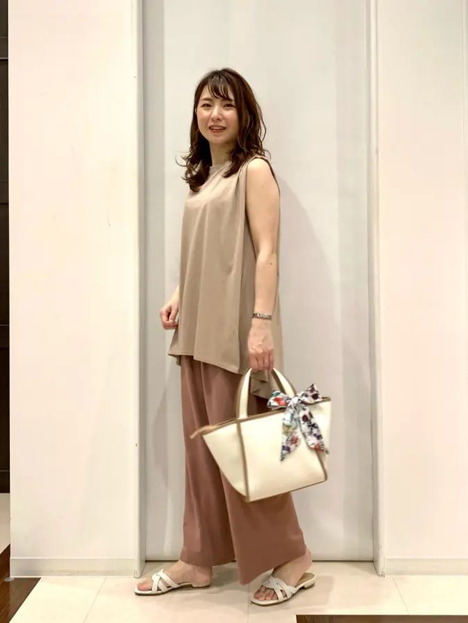 ANY SIS 横田 コーディネート画像