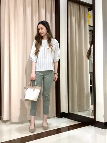 ANY SIS STAFF コーディネート画像