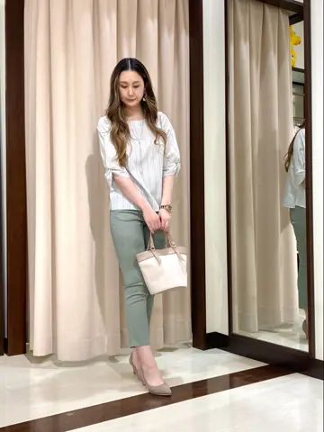 ANY SIS STAFF コーディネート画像