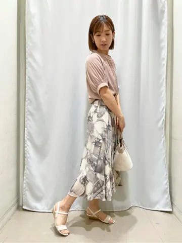 ANY SIS 濱野 コーディネート画像