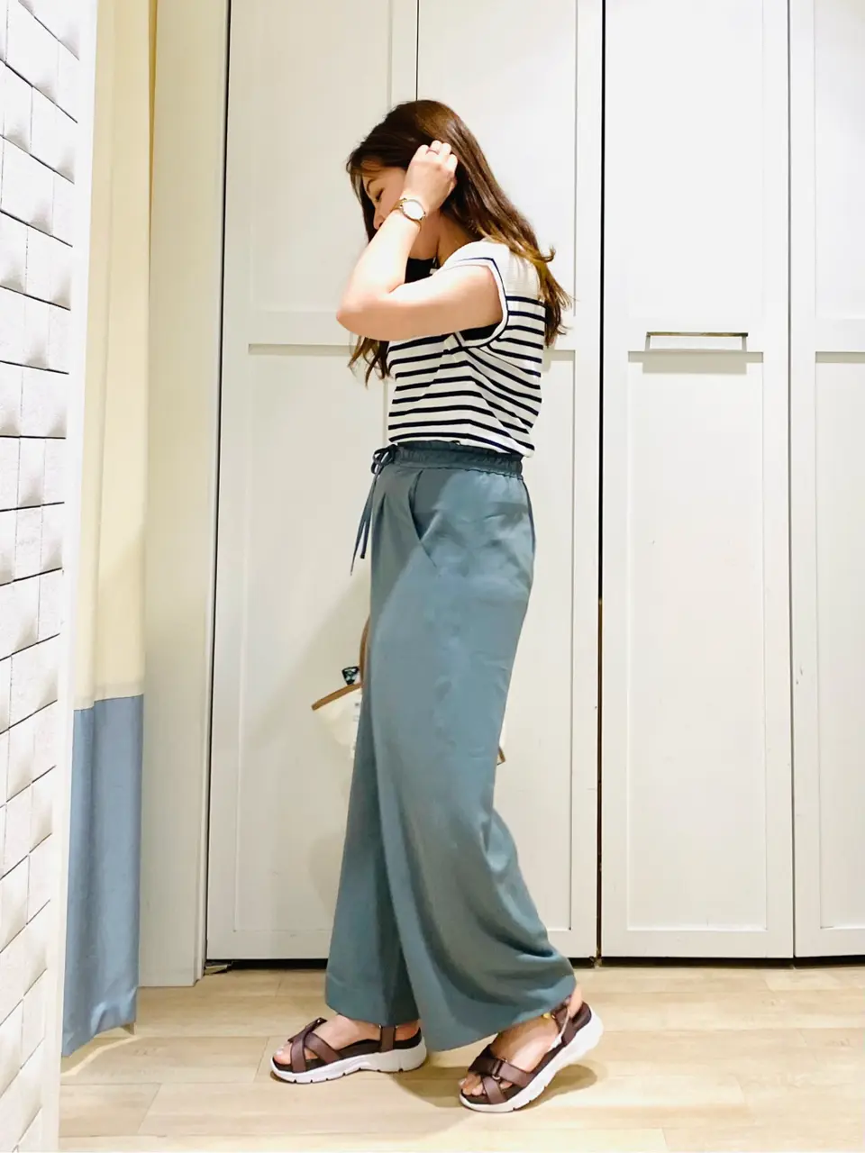 ANY SIS 藤田 コーディネート画像