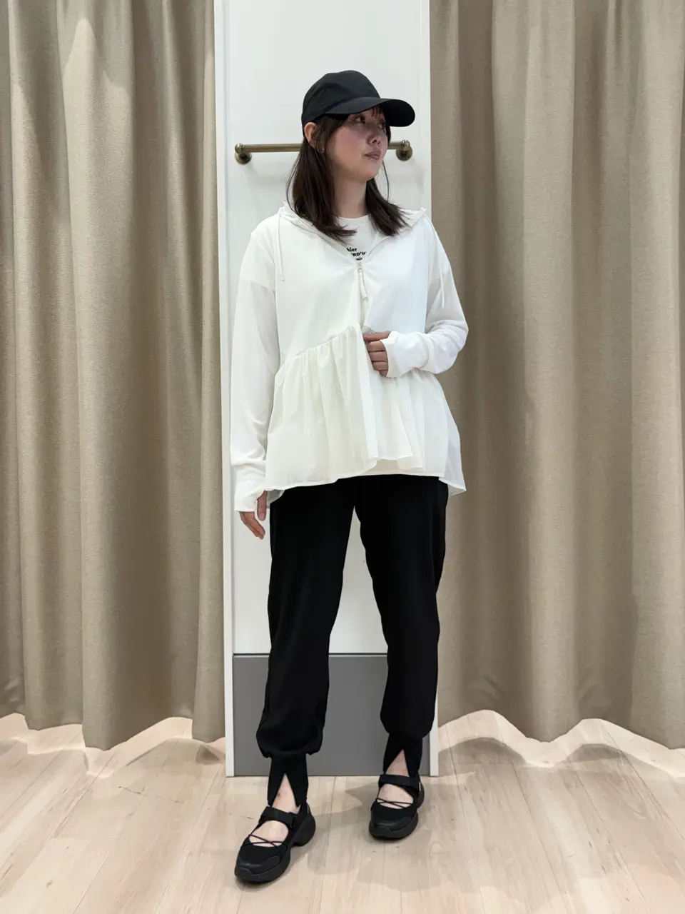  笠羽 コーディネート画像