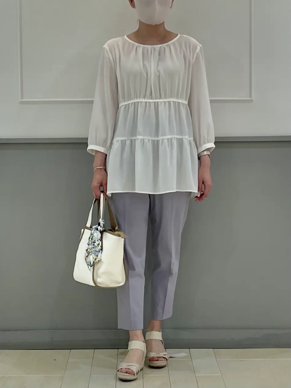 ANY SIS 咲本 コーディネート画像