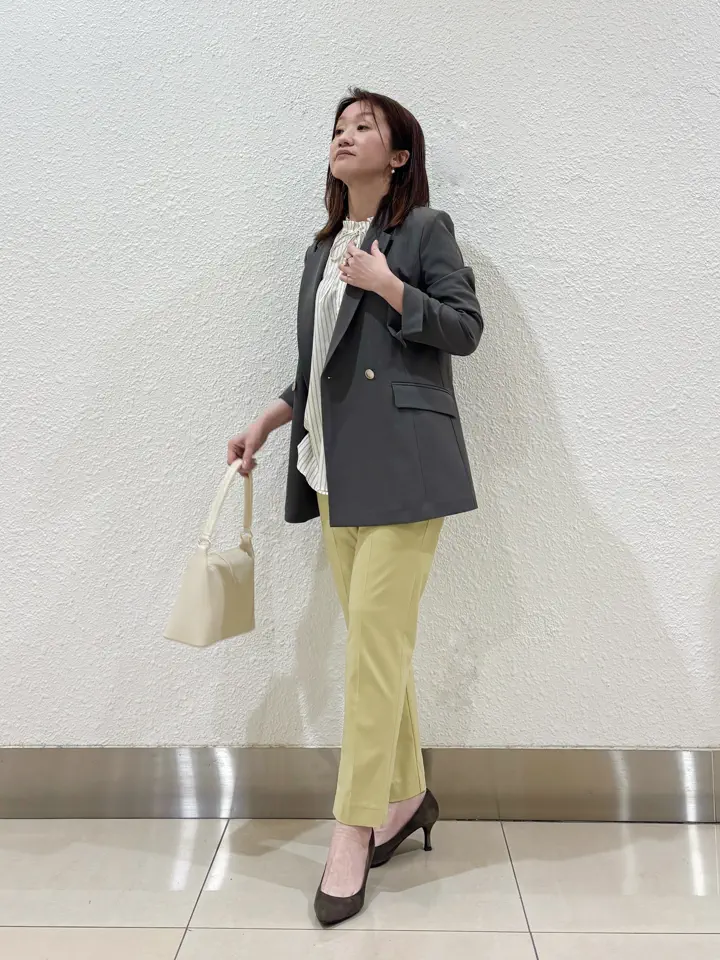 ANY SIS 加藤 コーディネート画像