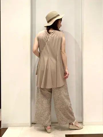 ANY SIS 横田 コーディネート画像