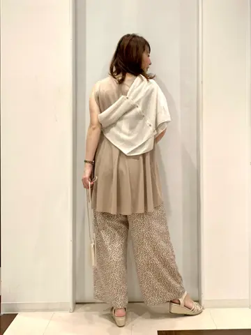 ANY SIS 横田 コーディネート画像