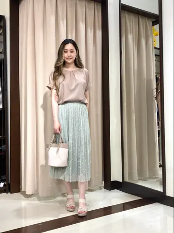 ANY SIS STAFF コーディネート画像