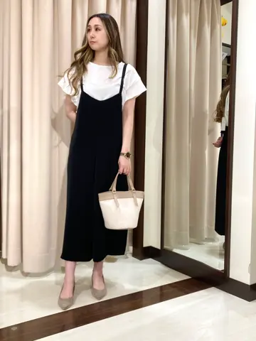 ANY SIS STAFF コーディネート画像