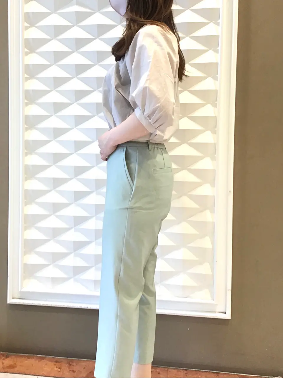 ANY SIS スタッフ コーディネート画像