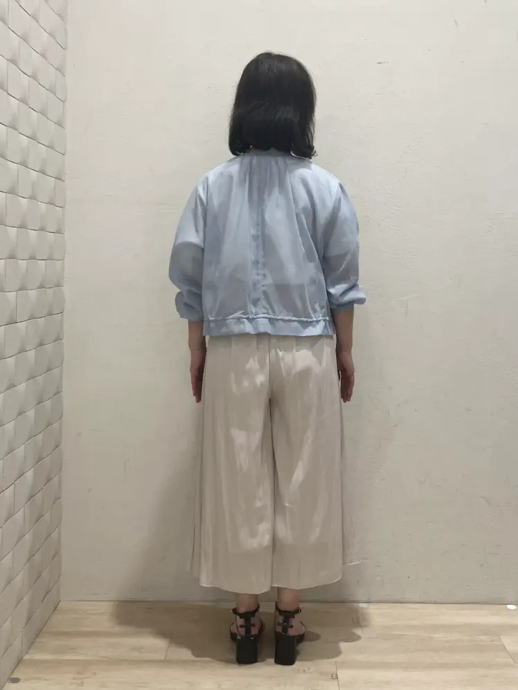 組曲 西出 コーディネート画像