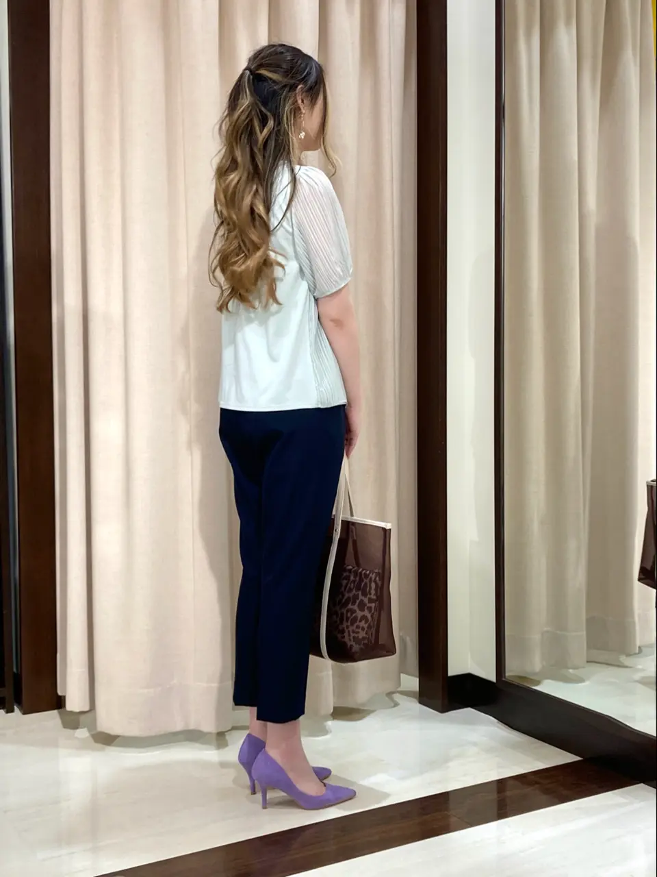 ANY SIS STAFF コーディネート画像