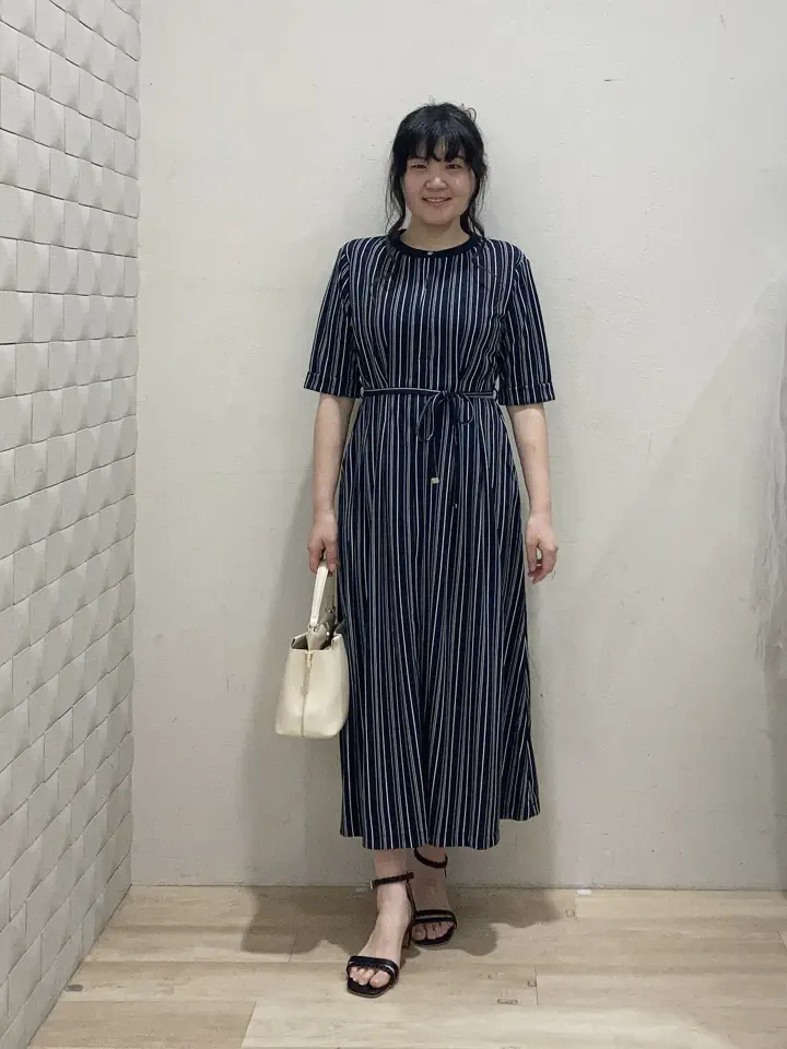 ANY SIS 川根　彩 コーディネート画像