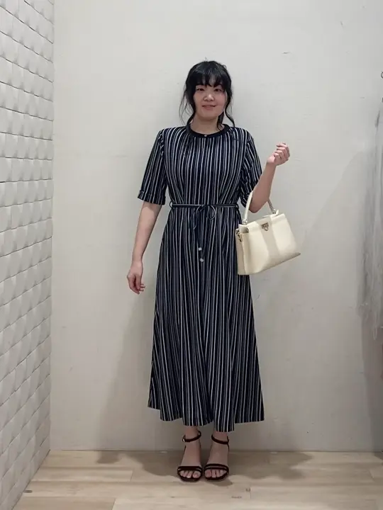 ANY SIS 川根　彩 コーディネート画像