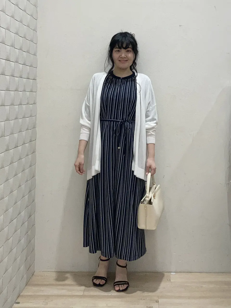 ANY SIS 川根　彩 コーディネート画像