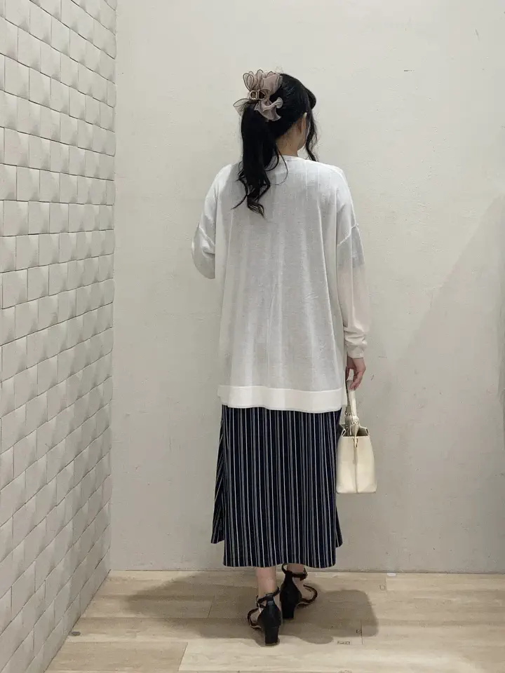 ANY SIS 川根　彩 コーディネート画像