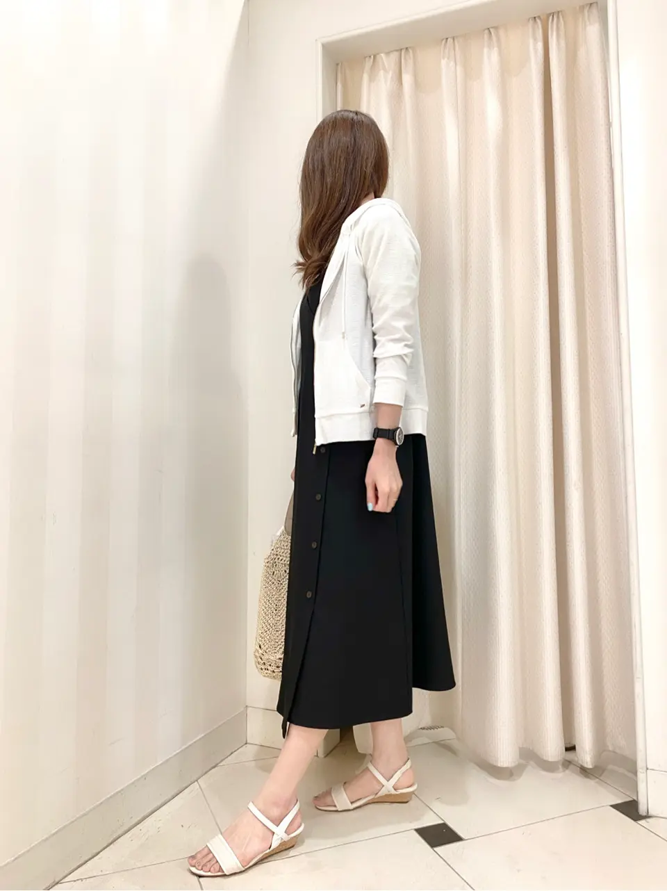 ANY SIS 金井 コーディネート画像