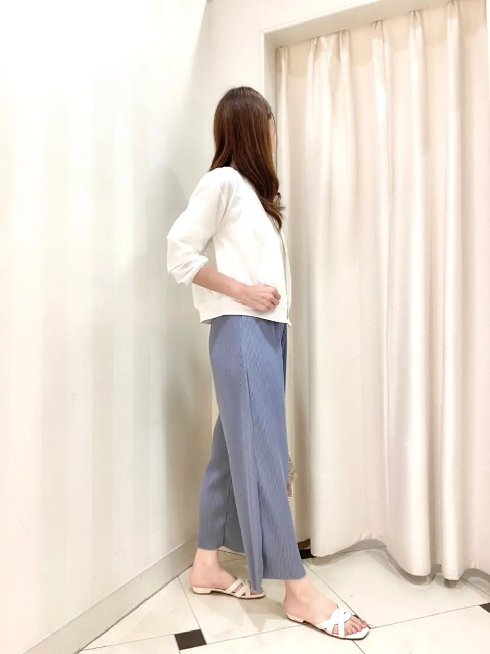 ANY SIS 金井 コーディネート画像