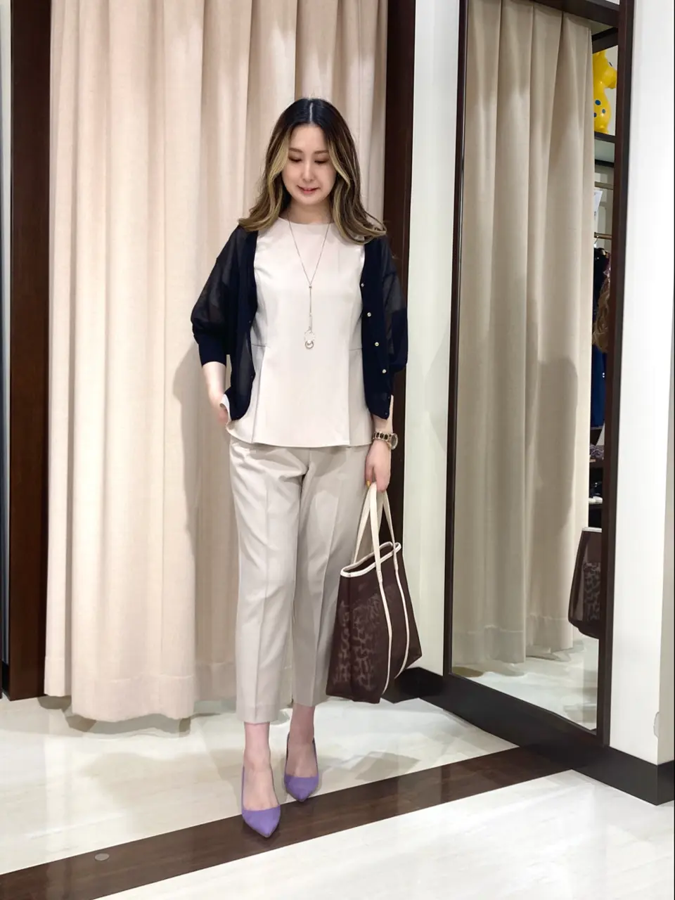 ANY SIS STAFF コーディネート画像