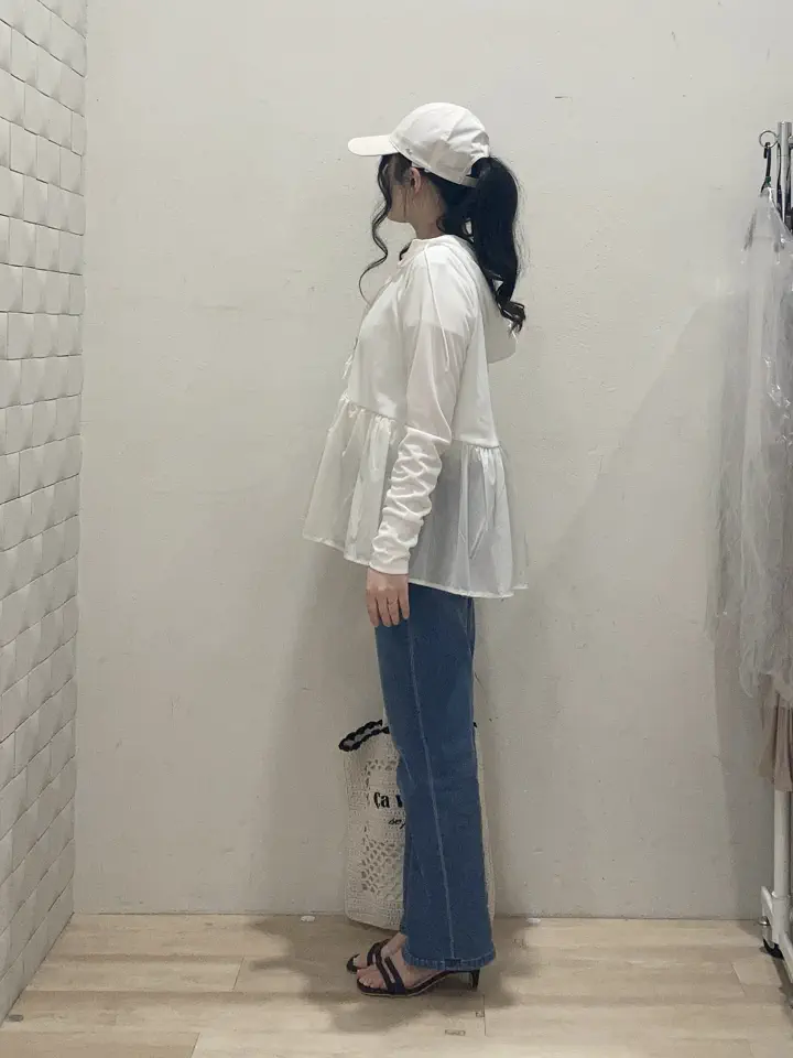 UNFILO 川根　彩 コーディネート画像