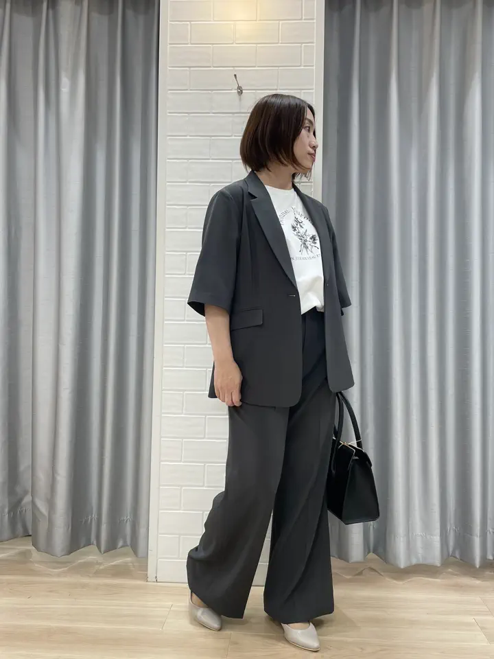 ANY SIS 丸岡 コーディネート画像