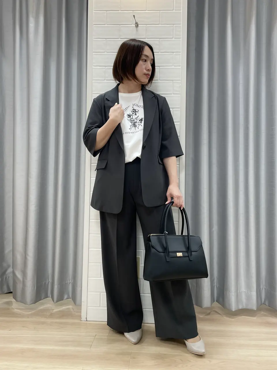 ANY SIS 丸岡 コーディネート画像