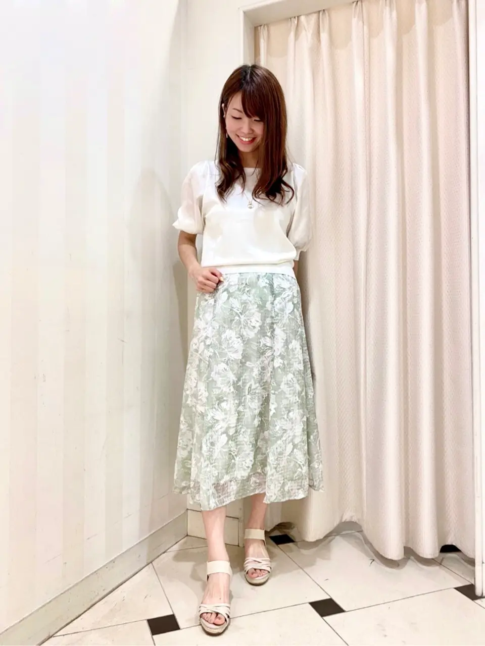 ANY SIS 金井 コーディネート画像