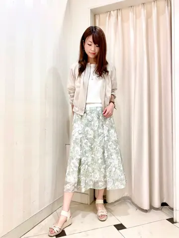 ANY SIS 金井 コーディネート画像