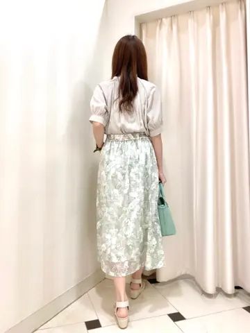 ANY SIS 金井 コーディネート画像