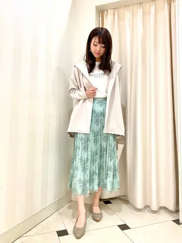 ANY SIS 金井 コーディネート画像