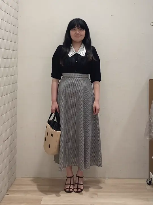 組曲 川根　彩 コーディネート画像
