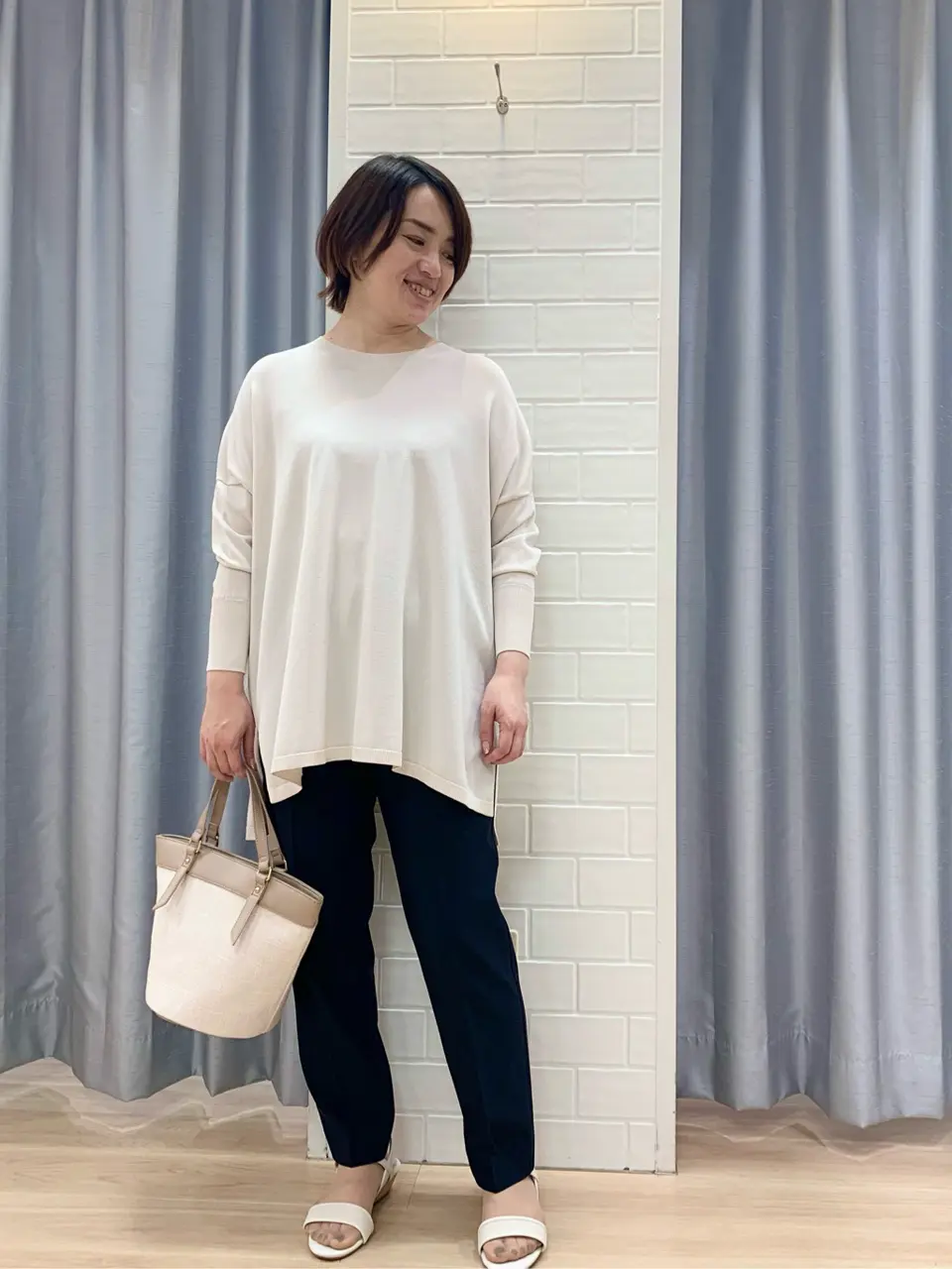 ANY SIS 丸岡 コーディネート画像