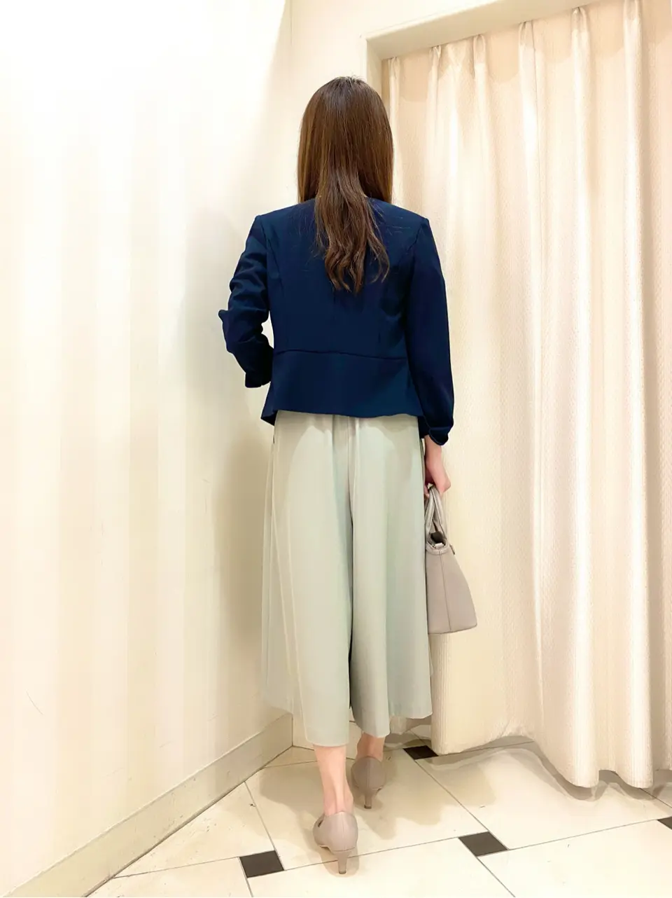 ANY SIS 金井 コーディネート画像