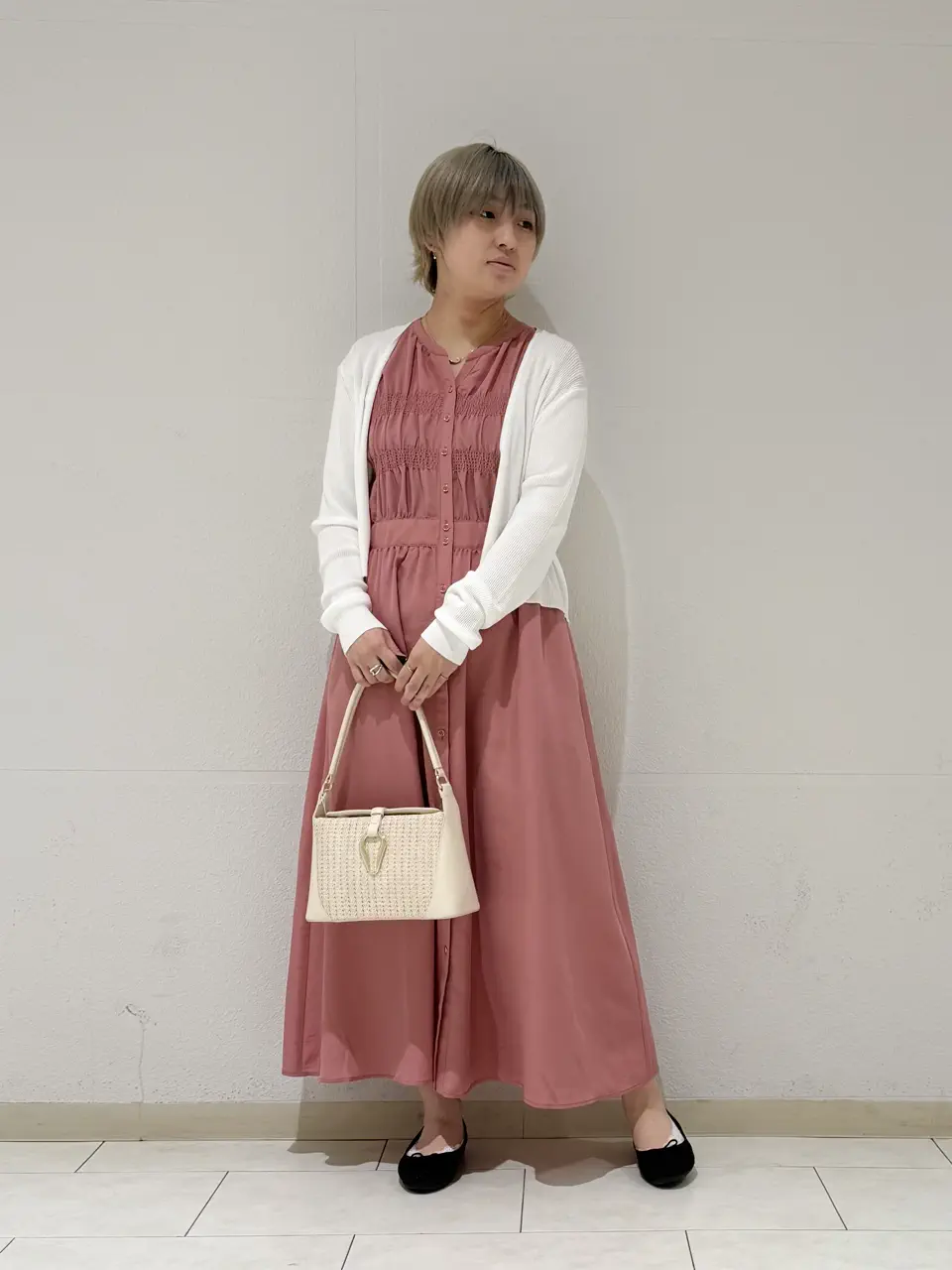 ANY SIS 村上 コーディネート画像