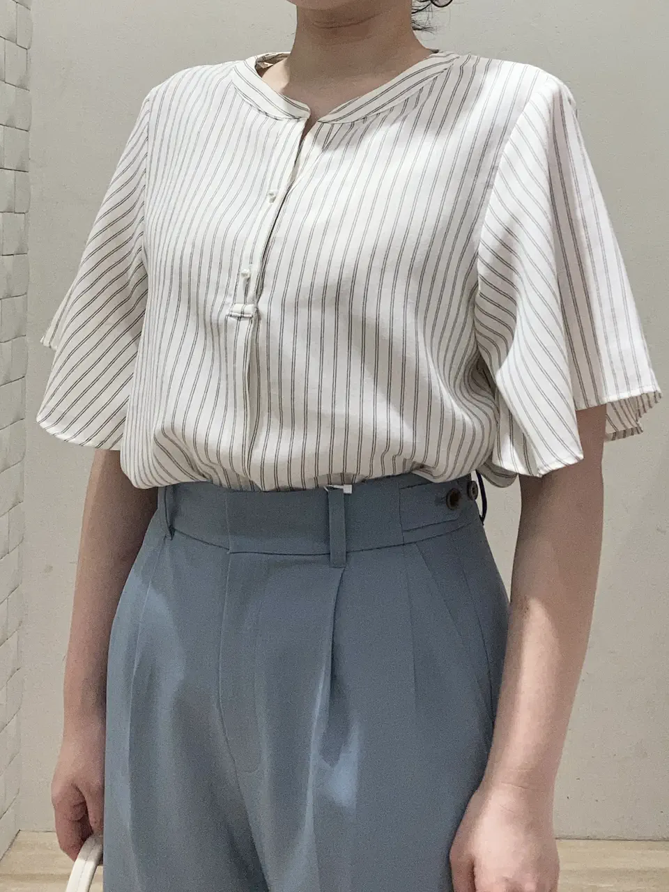 ANY SIS 川根　彩 コーディネート画像