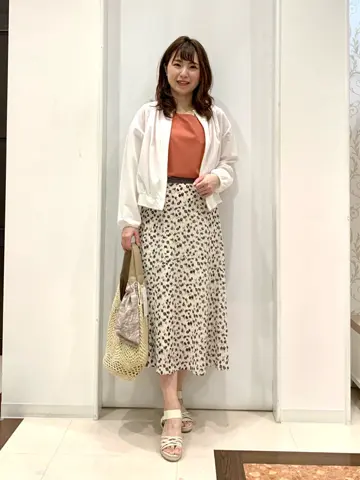 ANY SIS 横田 コーディネート画像