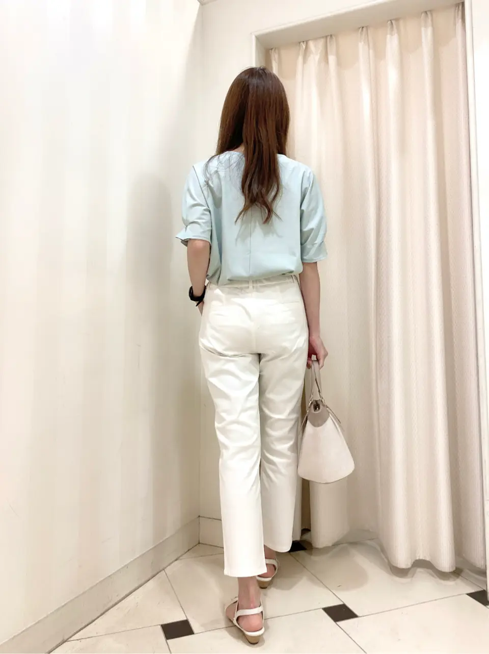 ANY SIS 金井 コーディネート画像