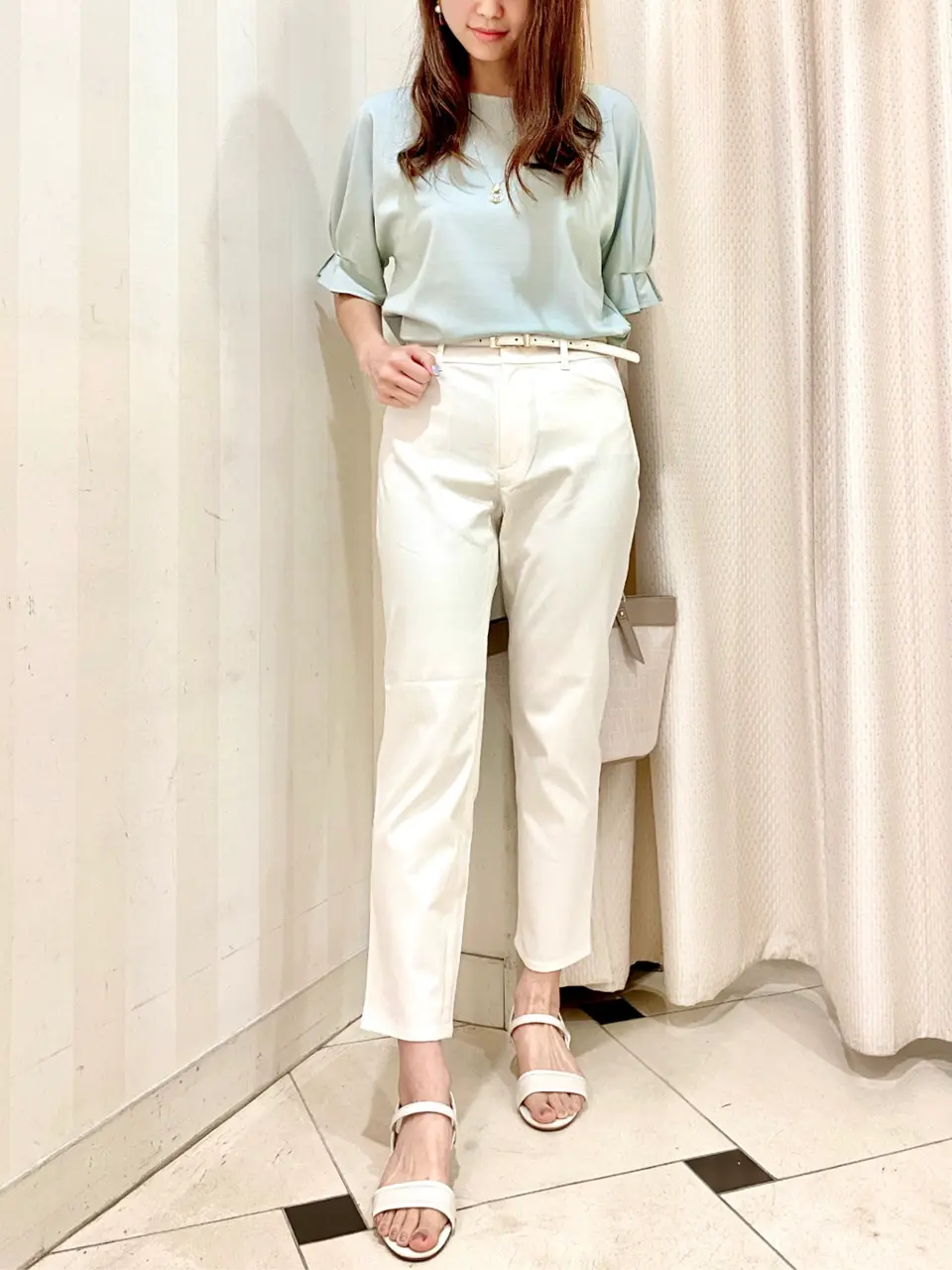 ANY SIS 金井 コーディネート画像