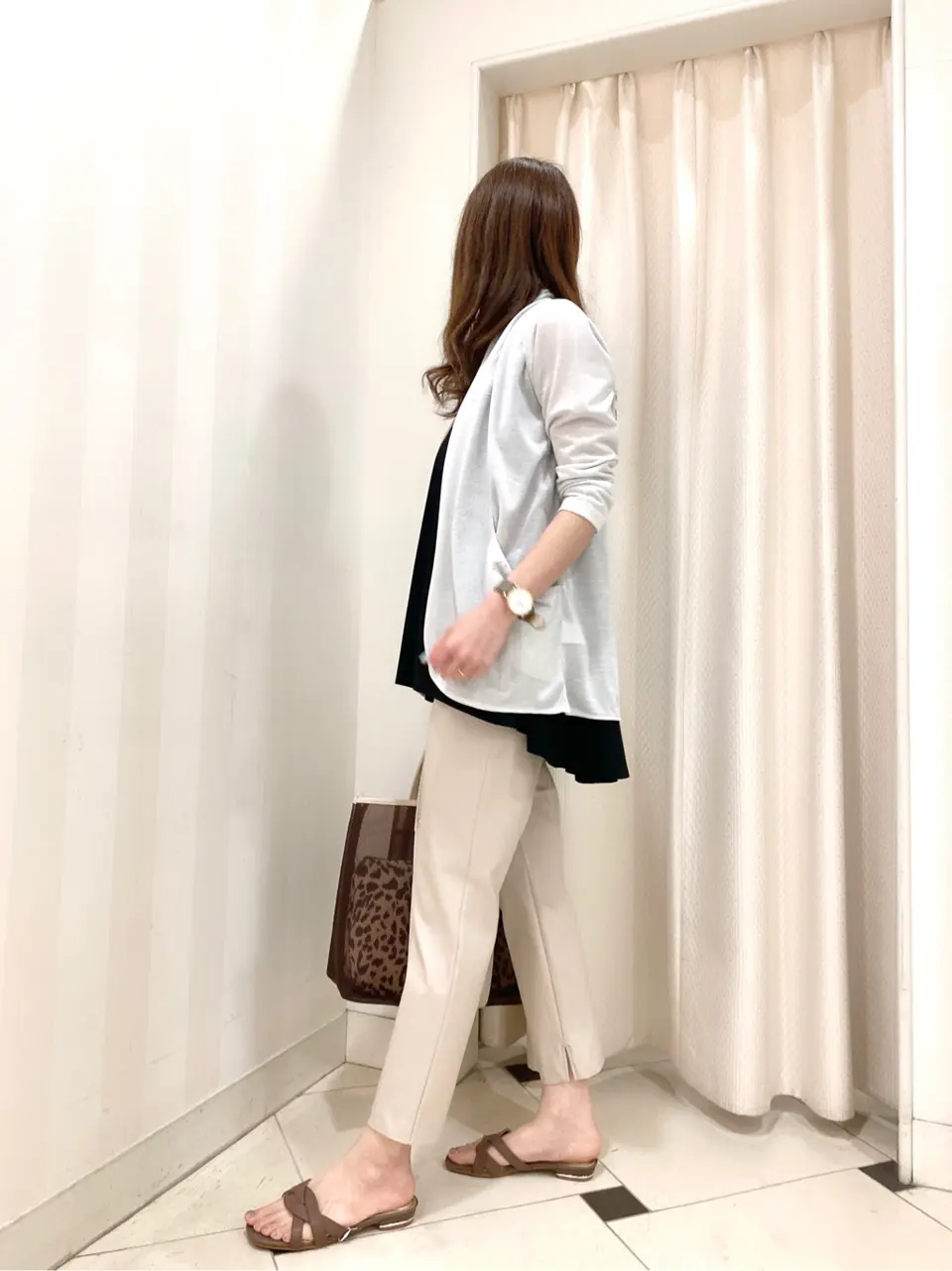 ANY SIS 金井 コーディネート画像