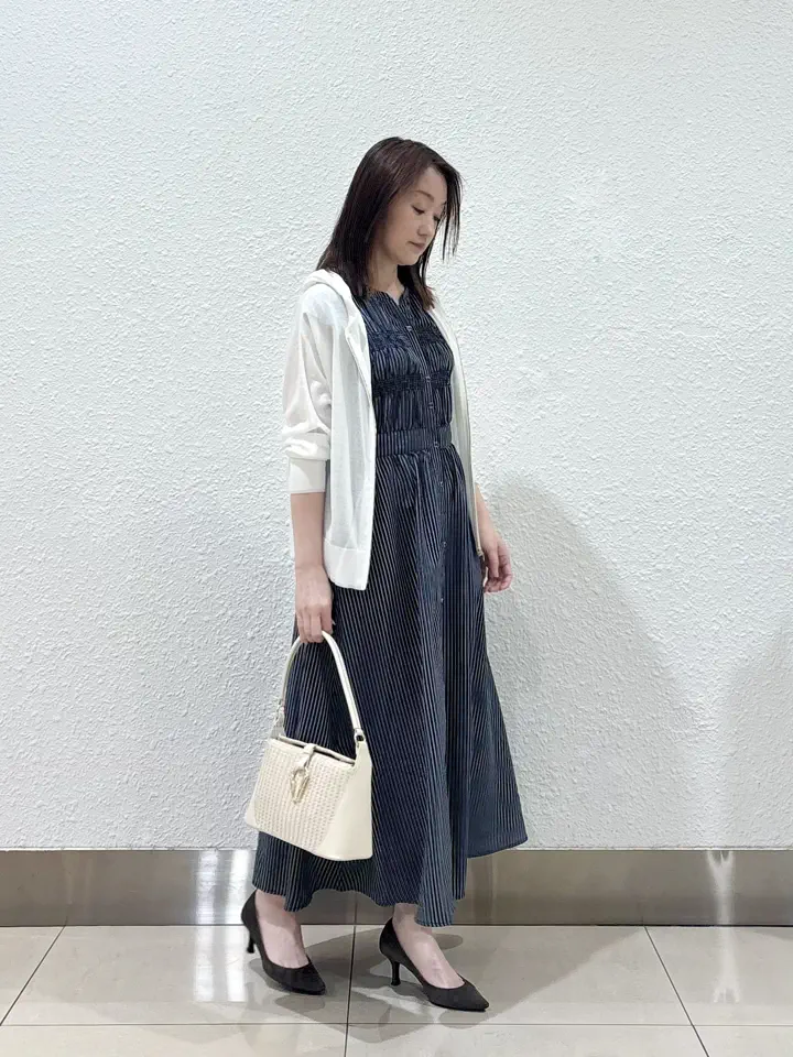 ANY SIS 加藤 コーディネート画像
