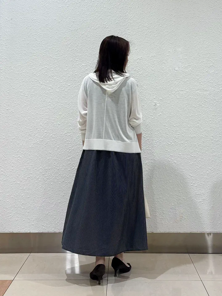 ANY SIS 加藤 コーディネート画像