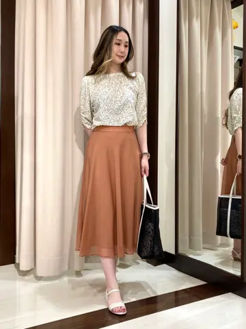 ANY SIS STAFF コーディネート画像