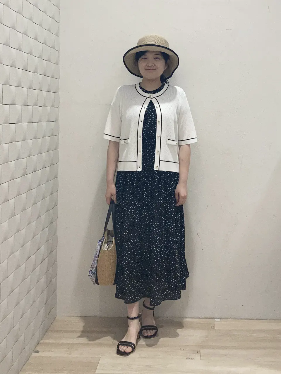  川根　彩 コーディネート画像