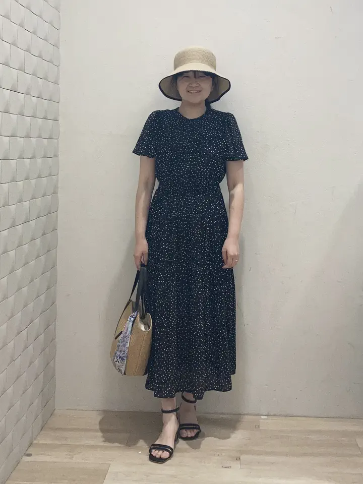 ANY SIS 川根　彩 コーディネート画像