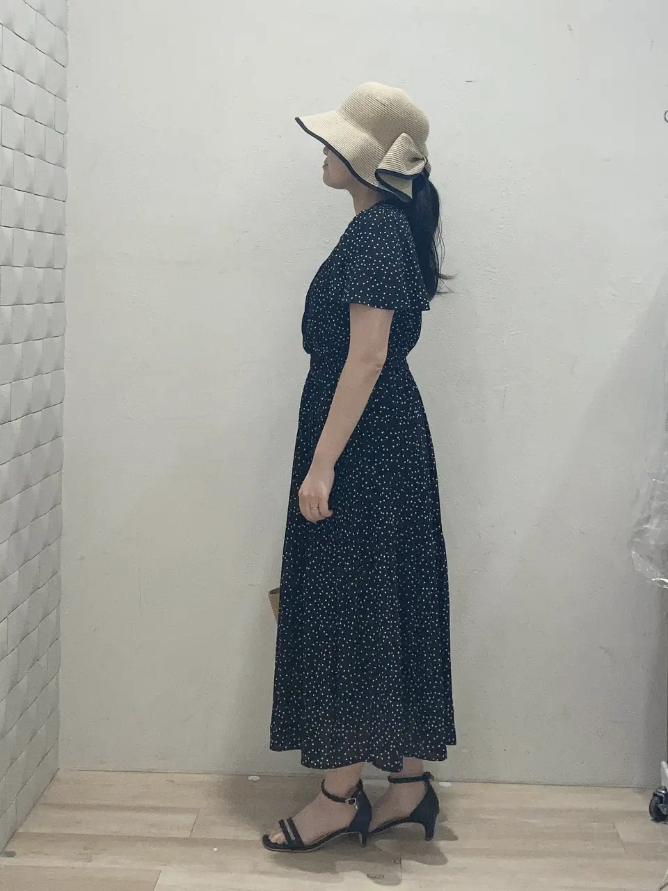 ANY SIS 川根　彩 コーディネート画像