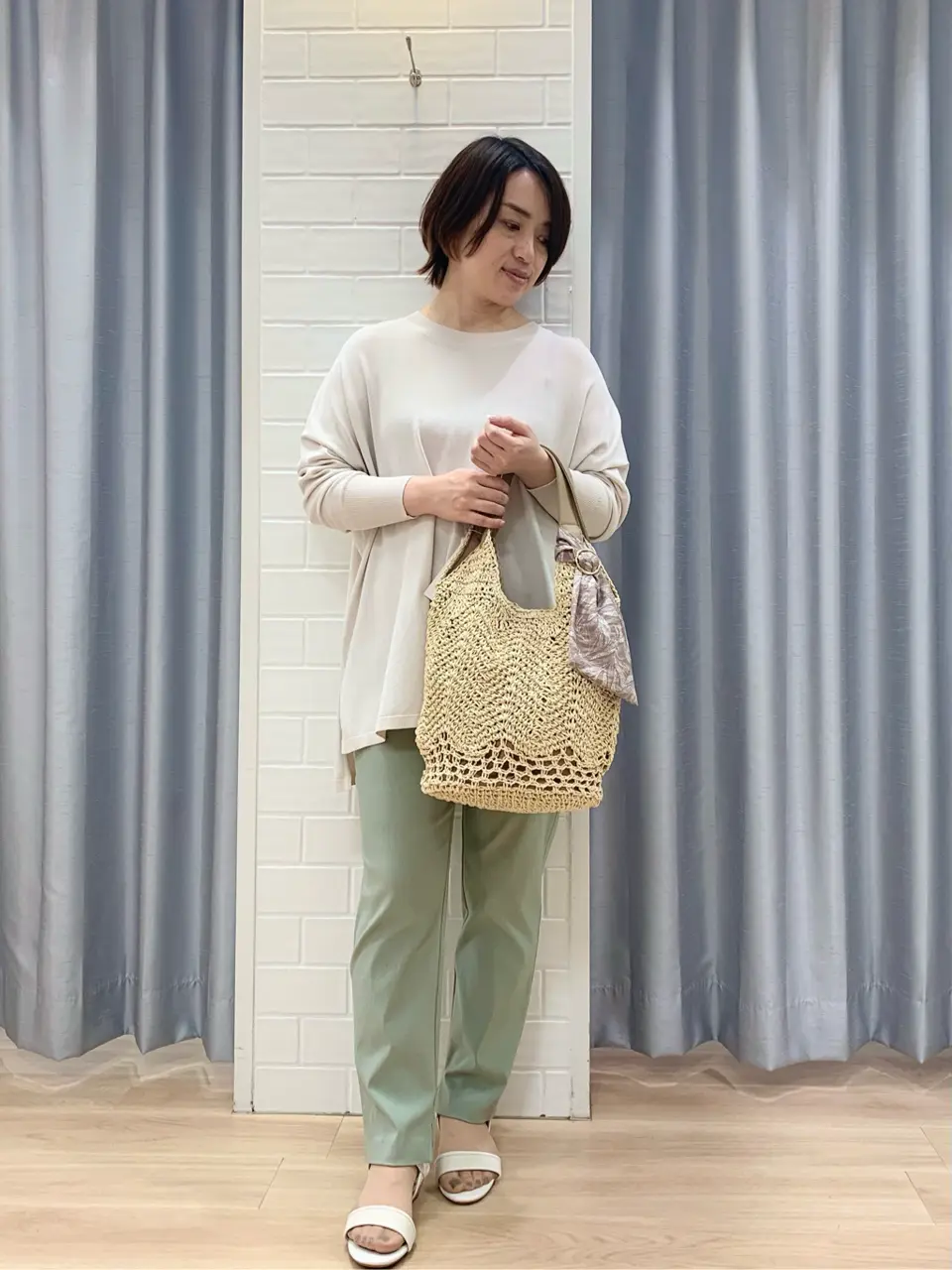 ANY SIS 丸岡 コーディネート画像