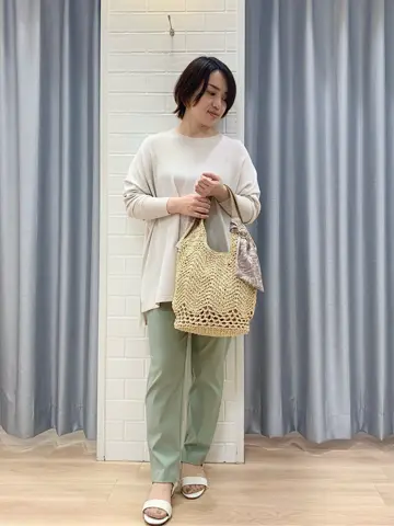 ANY SIS 丸岡 コーディネート画像