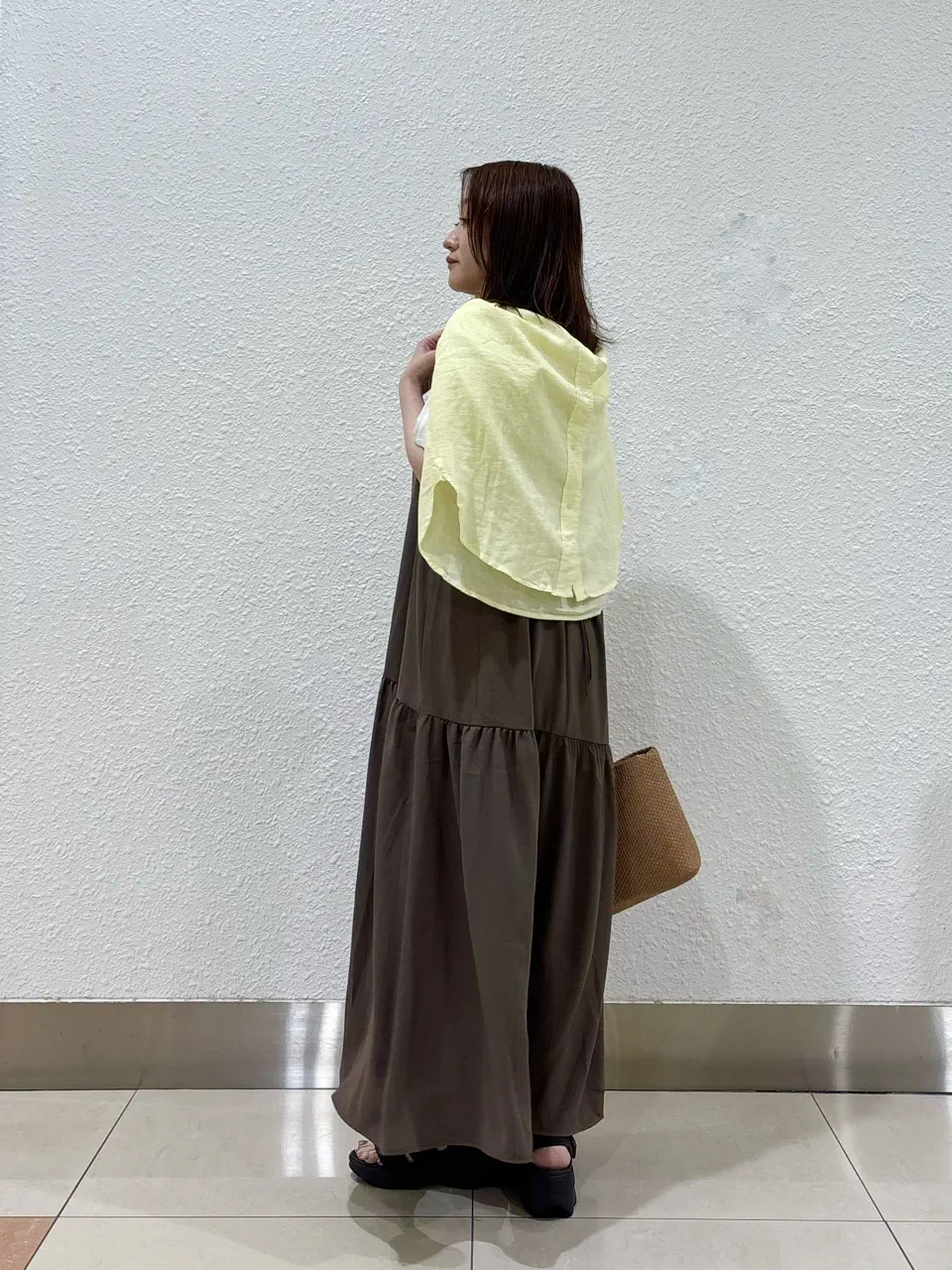 ANY SIS 加藤 コーディネート画像