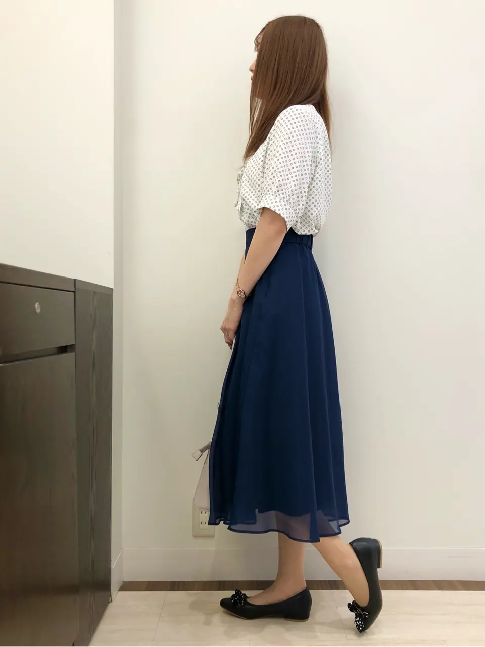 ANY SIS スタッフ コーディネート画像