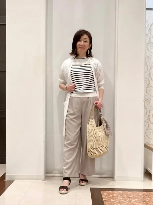 ANY SIS スタッフ コーディネート画像